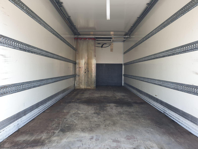 MAN TGL 12.220 - Рефрижератор: фото 4 MAN TGL 12.220 - Рефрижератор: фото 4