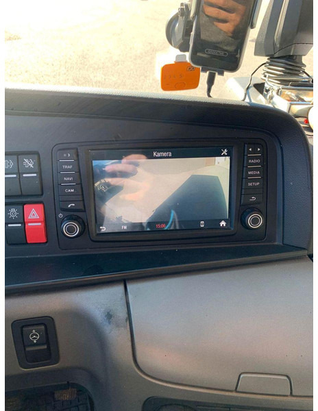 MAN TGL 12.250 - Грузовик для перевозки животных: фото 5 MAN TGL 12.250 - Грузовик для перевозки животных: фото 5