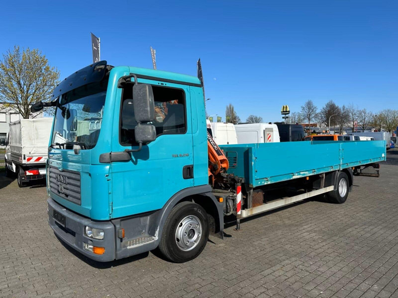 MAN TGL 8.210 - Flatbed truck + crane - Грузовик бортовой/ Платформа, Автоманипулятор: фото 1 MAN TGL 8.210 - Flatbed truck + crane - Грузовик бортовой/ Платформа, Автоманипулятор: фото 1