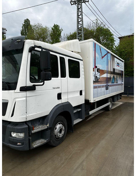 MAN TGL 8.250 - Грузовик с закрытым кузовом: фото 1 MAN TGL 8.250 - Грузовик с закрытым кузовом: фото 1