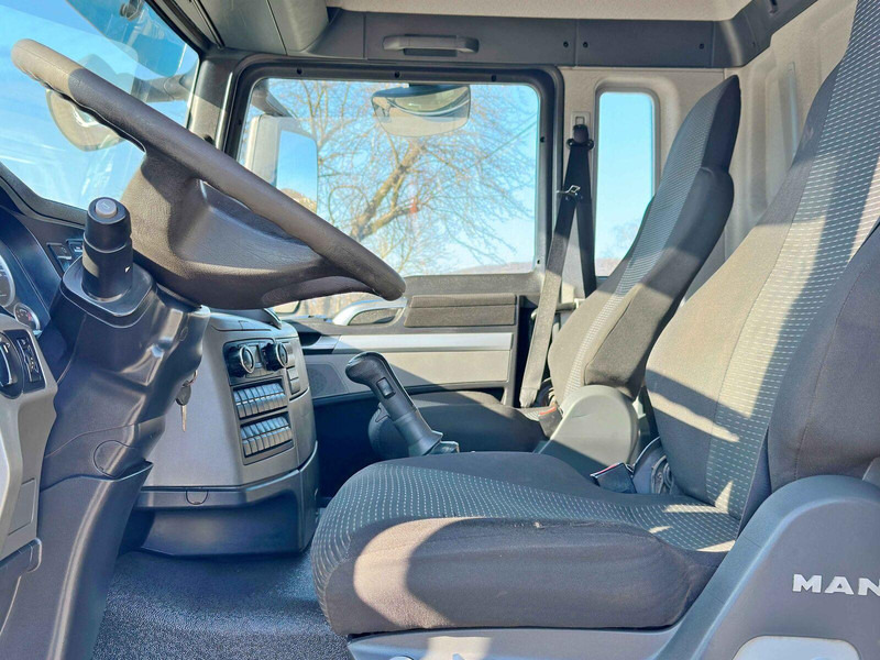 Крюковой мультилифт, Автоманипулятор MAN TGS 26.400 Abrollkipper* PENZ 12Z7.90R* TOP: фото 6