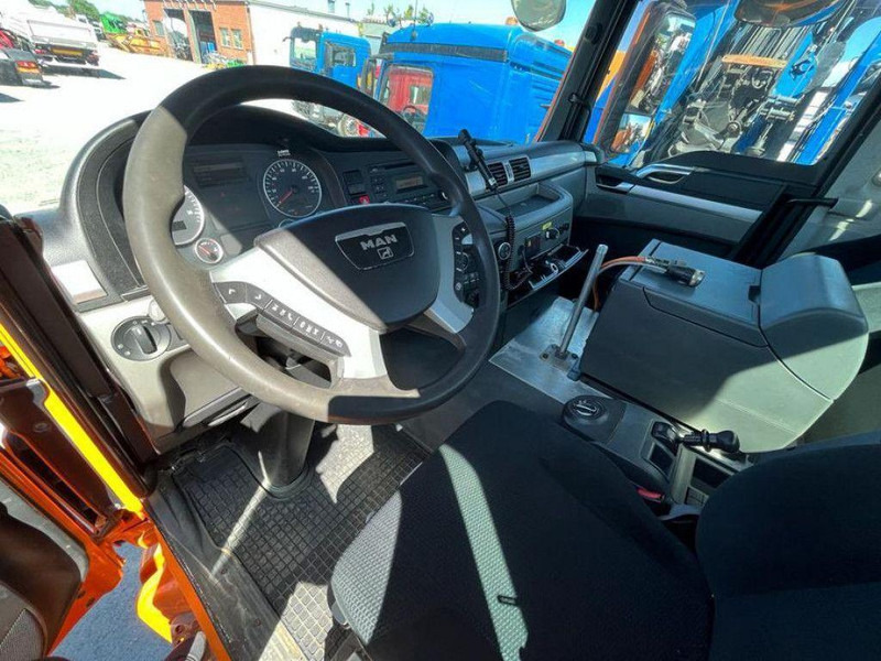 MAN TGS 33.440 AK 6x6 3-Way Tipper - Самосвал: фото 5 MAN TGS 33.440 AK 6x6 3-Way Tipper - Самосвал: фото 5