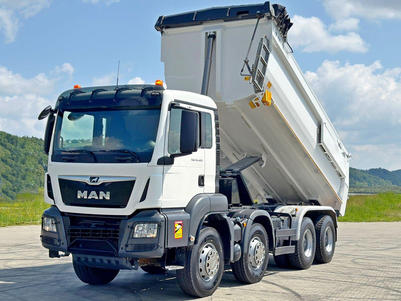 MAN TGS 35.420 KIPPER * 8x4 * TOPZUSTAND - Самосвал: фото 3 MAN TGS 35.420 KIPPER * 8x4 * TOPZUSTAND - Самосвал: фото 3