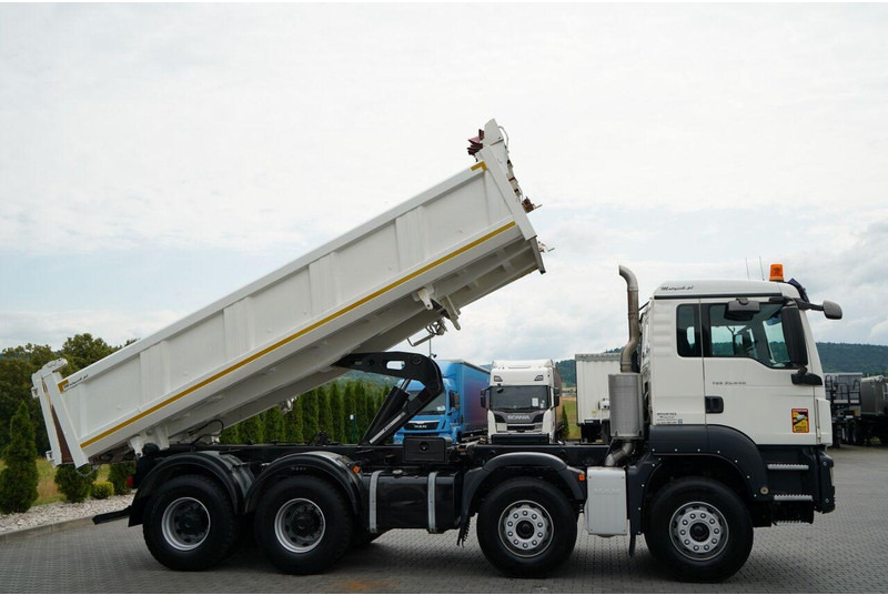 MAN TGS 35.440 / 8X4 / WYWROTKA 2 STR. / HYDROBURTA / BORDMATIC / ZA - Самосвал: фото 5 MAN TGS 35.440 / 8X4 / WYWROTKA 2 STR. / HYDROBURTA / BORDMATIC / ZA - Самосвал: фото 5