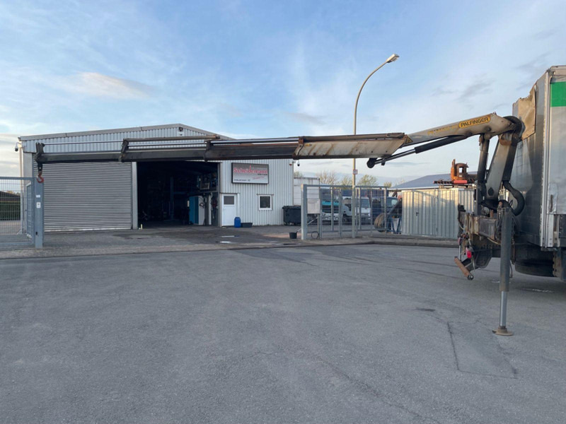 MAN TGX 18.400 Curtain Sider + Crane Palfinger 14002 EH - Грузовик с закрытым кузовом: фото 5 MAN TGX 18.400 Curtain Sider + Crane Palfinger 14002 EH - Грузовик с закрытым кузовом: фото 5