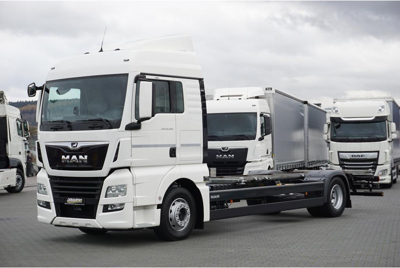 MAN TGX / 18.460 / ACC / E 6 / XLX / BDF / 7,15 M , 7,45 M - Грузовик-шасси: фото 2 MAN TGX / 18.460 / ACC / E 6 / XLX / BDF / 7,15 M , 7,45 M - Грузовик-шасси: фото 2