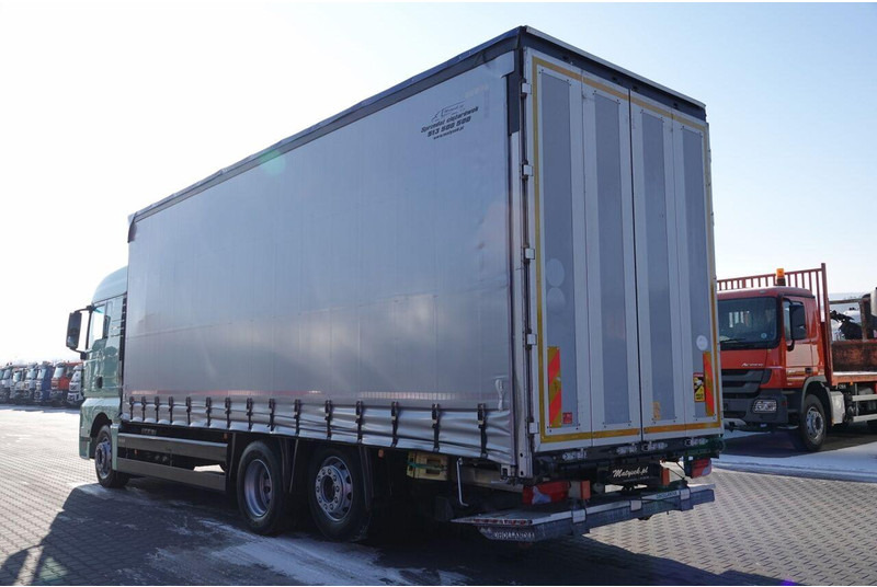 MAN TGX 26.440 / 6x2 / FIRANKA - 8,15 m / SOLÓWKA / WINDA ZAŁADOWCZA - Тентованный грузовик: фото 4 MAN TGX 26.440 / 6x2 / FIRANKA - 8,15 m / SOLÓWKA / WINDA ZAŁADOWCZA - Тентованный грузовик: фото 4