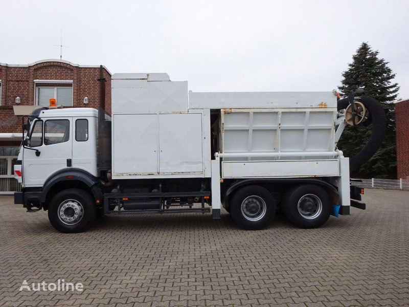 Mercedes-Benz 2527 - Vacuum truck 6x4 - Ассенизатор: фото 3 Mercedes-Benz 2527 - Vacuum truck 6x4 - Ассенизатор: фото 3
