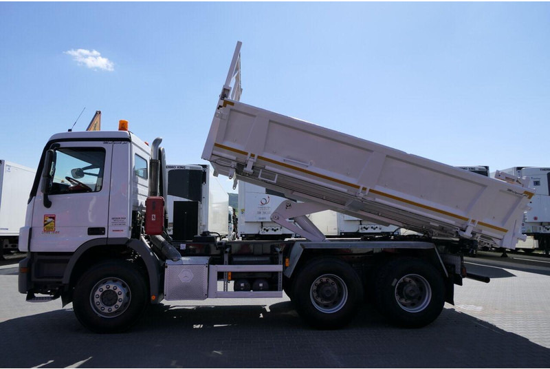 Mercedes-Benz ACTROS 2636 - Самосвал: фото 3 Mercedes-Benz ACTROS 2636 - Самосвал: фото 3