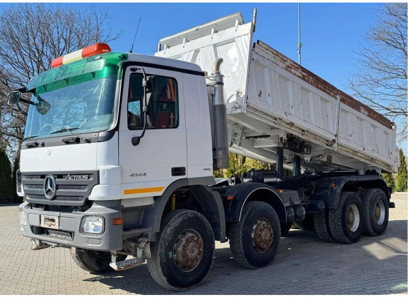 Mercedes-Benz ACTROS 4144 8x8 Tipper - Самосвал: фото 4 Mercedes-Benz ACTROS 4144 8x8 Tipper - Самосвал: фото 4