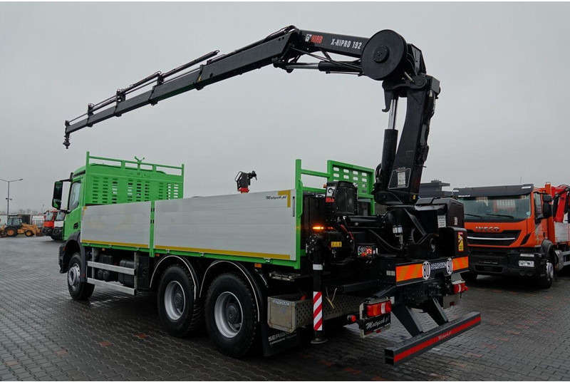 Mercedes-Benz AROCS 2636 / 6x4 / SKRZYNIOWY- 6,5 M / + HDS HIAB 4x wysów: 13 - Грузовик бортовой/ Платформа, Автоманипулятор: фото 4 Mercedes-Benz AROCS 2636 / 6x4 / SKRZYNIOWY- 6,5 M / + HDS HIAB 4x wysów: 13 - Грузовик бортовой/ Платформа, Автоманипулятор: фото 4