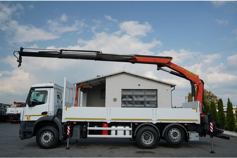 Mercedes-Benz AROCS 2643 - Грузовик бортовой/ Платформа, Автоманипулятор: фото 4 Mercedes-Benz AROCS 2643 - Грузовик бортовой/ Платформа, Автоманипулятор: фото 4