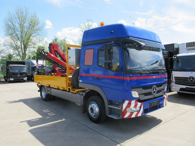 Mercedes-Benz ATEGO 1224 L - Грузовик бортовой/ Платформа, Автоманипулятор: фото 1 Mercedes-Benz ATEGO 1224 L - Грузовик бортовой/ Платформа, Автоманипулятор: фото 1