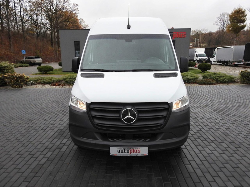 Mercedes-Benz ESPRINTER NOWY ELEKTRYCZNY FURGON AUTOMAT GWARANCJA 95KM [ 607 - Фургон с закрытым кузовом, Электрический фургон: фото 5 Mercedes-Benz ESPRINTER NOWY ELEKTRYCZNY FURGON AUTOMAT GWARANCJA 95KM [ 607 - Фургон с закрытым кузовом, Электрический фургон: фото 5