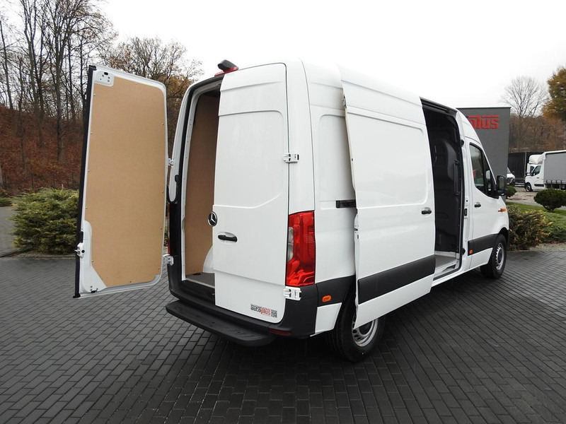 Mercedes-Benz ESPRINTER NOWY ELEKTRYCZNY FURGON AUTOMAT GWARANCJA 95KM [ 607 - Фургон с закрытым кузовом, Электрический фургон: фото 3 Mercedes-Benz ESPRINTER NOWY ELEKTRYCZNY FURGON AUTOMAT GWARANCJA 95KM [ 607 - Фургон с закрытым кузовом, Электрический фургон: фото 3