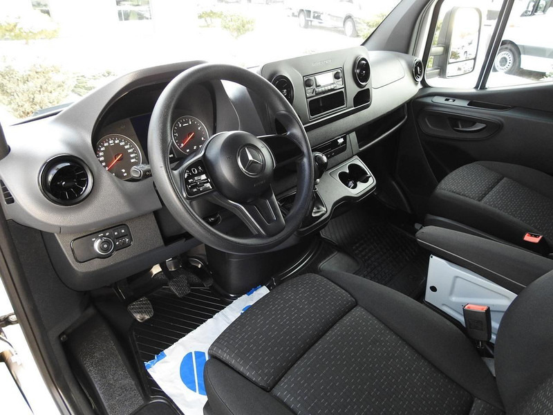 Mercedes-Benz SPRINTER 316 PLANDEKA 8 PALET WEBASTO TEMPOMAT KLIMATYZACJA  160 - Тентованный фургон: фото 2 Mercedes-Benz SPRINTER 316 PLANDEKA 8 PALET WEBASTO TEMPOMAT KLIMATYZACJA  160 - Тентованный фургон: фото 2