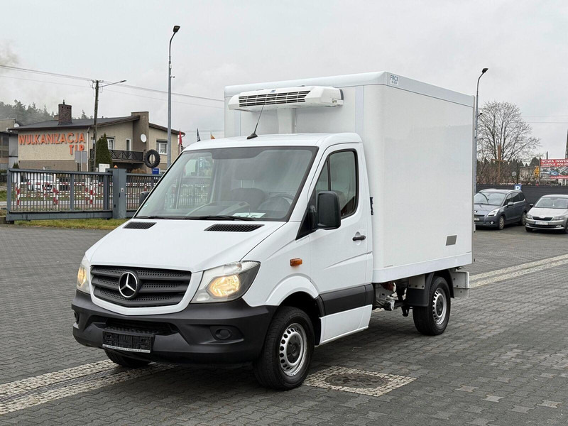 Mercedes-Benz Sprinter 314 Kontener Chłodnia/Mroźnia Hakowa, Hakówka TOP - Фургон-рефрижератор: фото 2 Mercedes-Benz Sprinter 314 Kontener Chłodnia/Mroźnia Hakowa, Hakówka TOP - Фургон-рефрижератор: фото 2