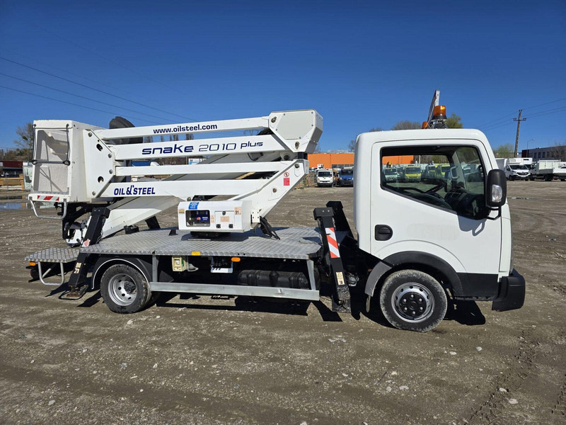 Nissan Cabstar NT 400 Oil & Steel Snake 2010H - 20m - 2 pieces - Грузовик с подъемником: фото 5 Nissan Cabstar NT 400 Oil & Steel Snake 2010H - 20m - 2 pieces - Грузовик с подъемником: фото 5