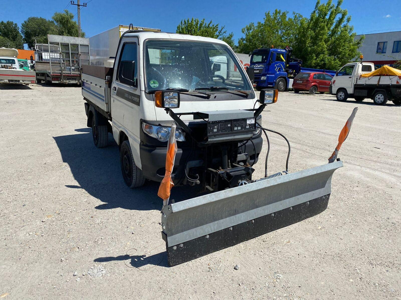 Piaggio Porter 1,2 d Pfau S90 - 4x4 - Tipper - snowplow - Малотоннажный самосвал: фото 3 Piaggio Porter 1,2 d Pfau S90 - 4x4 - Tipper - snowplow - Малотоннажный самосвал: фото 3