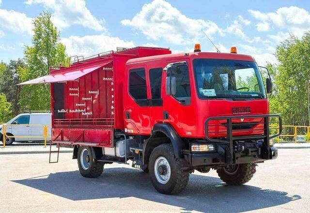 Renault MIDLUM 4x4 DOKA Brigade Double Cabin Camper - Грузовик-шасси, Автоманипулятор: фото 3 Renault MIDLUM 4x4 DOKA Brigade Double Cabin Camper - Грузовик-шасси, Автоманипулятор: фото 3