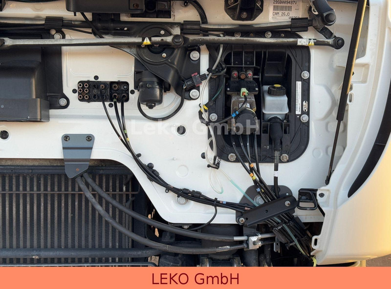 Грузовик с закрытым кузовом Renault Premium 19.270: фото 17