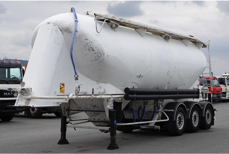 SPITZER CEMENTONACZEPA / 37 000 L / SILOS / 3 KOMORY / OSIE SAF / ALUFEL - Полуприцеп цистерна для сыпучих грузов: фото 2 SPITZER CEMENTONACZEPA / 37 000 L / SILOS / 3 KOMORY / OSIE SAF / ALUFEL - Полуприцеп цистерна для сыпучих грузов: фото 2