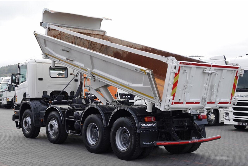 Scania P 380 / 8x4 / WYWROTKA / HYDROBURTA / BORDMATIC / SPROWADZONA / - Самосвал: фото 2 Scania P 380 / 8x4 / WYWROTKA / HYDROBURTA / BORDMATIC / SPROWADZONA / - Самосвал: фото 2