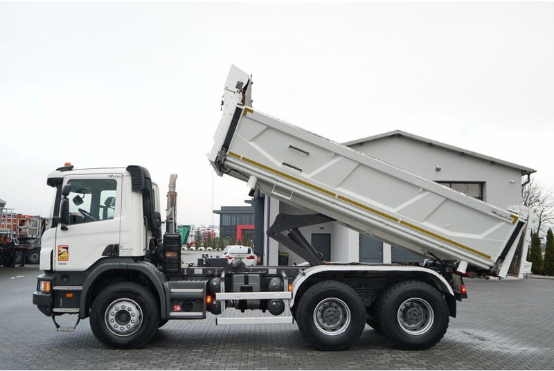 Scania P 410 / 6x4 / WYWROTKA DWU-STRONNA / HYDROBURTA / BOARDMATIC / - Самосвал: фото 3 Scania P 410 / 6x4 / WYWROTKA DWU-STRONNA / HYDROBURTA / BOARDMATIC / - Самосвал: фото 3