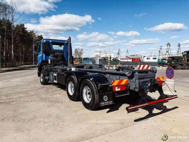 Tatra T158 PHOENIX 6x6 Euro 6 - Грузовик-шасси, Автоманипулятор: фото 5 Tatra T158 PHOENIX 6x6 Euro 6 - Грузовик-шасси, Автоманипулятор: фото 5