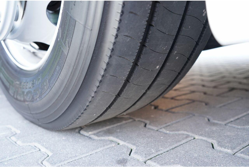 Тягач MAN TGX 18. 460 / MEGA / LOWDECK / REGULOWANE SIODŁO /  NAVI: фото 18