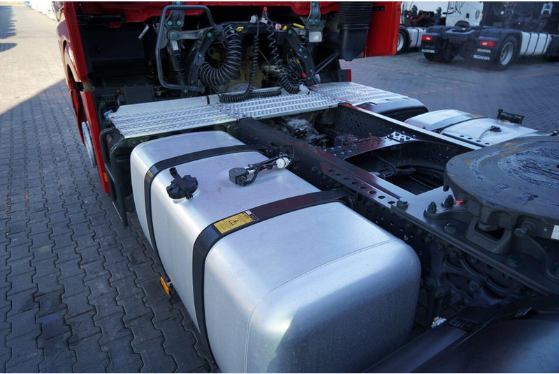 Тягач Mercedes-Benz ACTROS 1845: фото 13