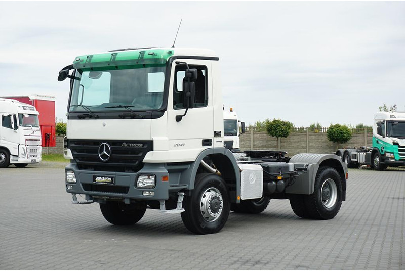 Mercedes-Benz ACTROS / 2041 / 4 X 4 / ALLARD / HYDRAULIKA - Тягач: фото 1 Mercedes-Benz ACTROS / 2041 / 4 X 4 / ALLARD / HYDRAULIKA - Тягач: фото 1