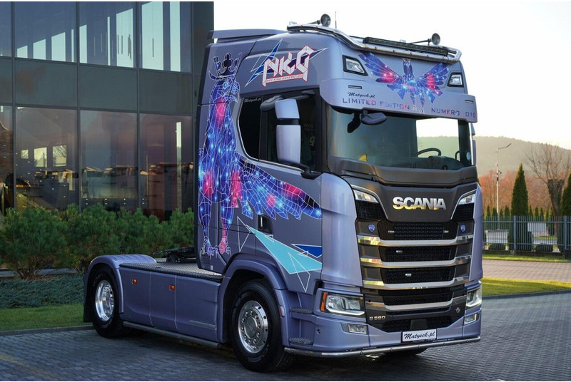 Scania S 580 / V8 / ORGINALNA EDYCJA LIMITED / NR 010 / RETARDER / I-PA - Тягач: фото 4 Scania S 580 / V8 / ORGINALNA EDYCJA LIMITED / NR 010 / RETARDER / I-PA - Тягач: фото 4