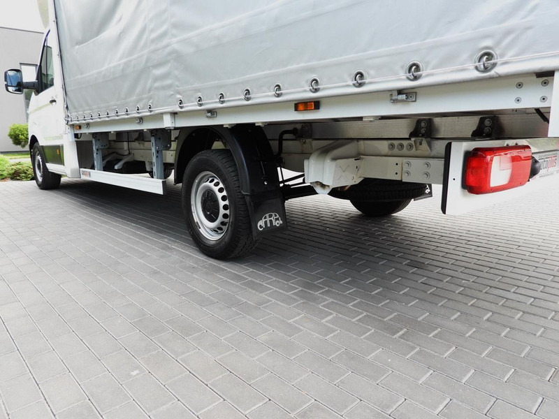 Грузовик с закрытым кузовом Volkswagen CRAFTER: фото 16