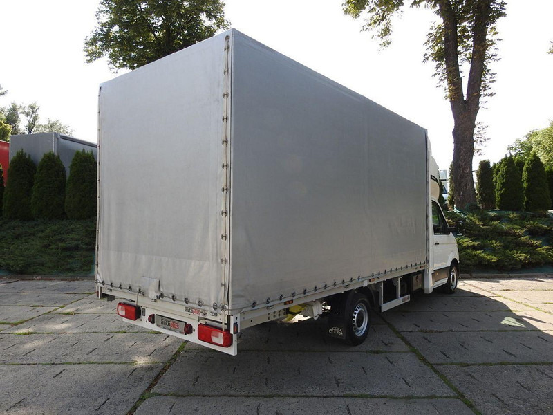 Volkswagen CRAFTER PLANDEKA 10 PALET WEBASTO TEMPOMAT KLIMATYZACJA LEDY 18 - Грузовик с закрытым кузовом: фото 3 Volkswagen CRAFTER PLANDEKA 10 PALET WEBASTO TEMPOMAT KLIMATYZACJA LEDY 18 - Грузовик с закрытым кузовом: фото 3