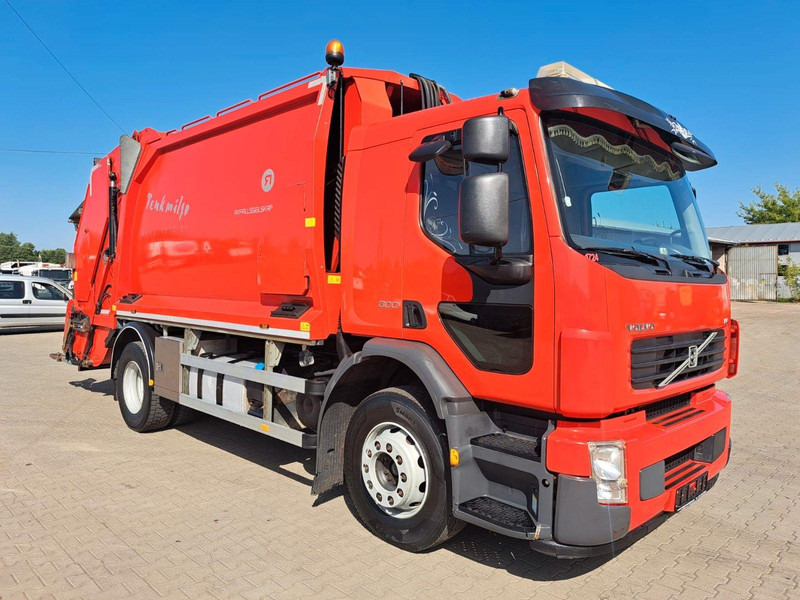 Volvo FE300 - Мусоровоз: фото 1 Volvo FE300 - Мусоровоз: фото 1