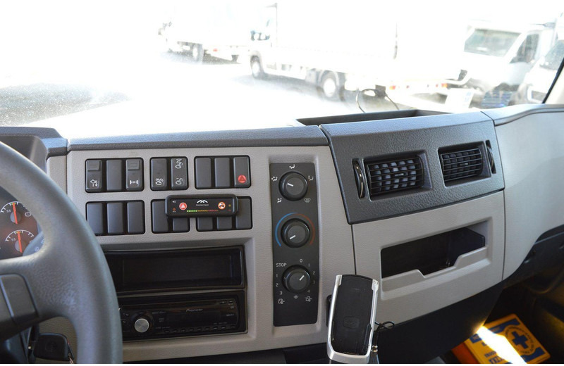 Грузовик бортовой/ Платформа, Автоманипулятор Volvo FL 18.280 Pallet Forks Rotator "22.5 5300 kg HDS AT: фото 20 Грузовик бортовой/ Платформа, Автоманипулятор Volvo FL 18.280 Pallet Forks Rotator "22.5 5300 kg HDS AT: фото 20