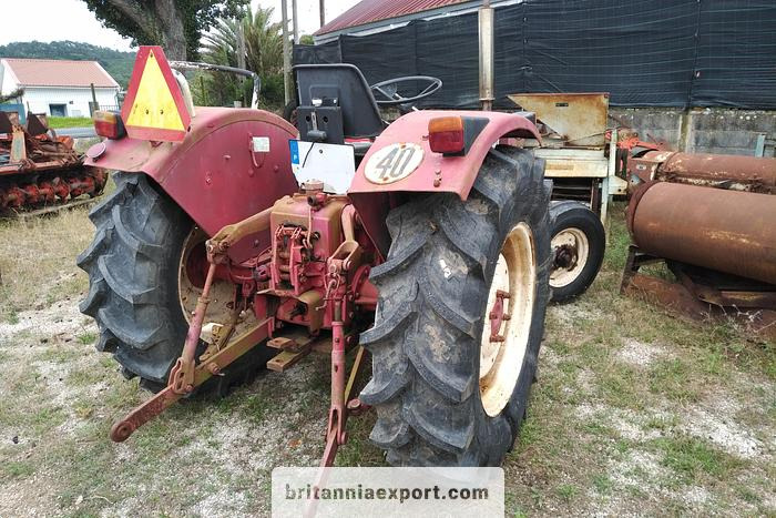 INTERNATIONAL 433 SA 4X2 | 2.5 diesel | brand new tyres | - Трактор: фото 4 INTERNATIONAL 433 SA 4X2 | 2.5 diesel | brand new tyres | - Трактор: фото 4