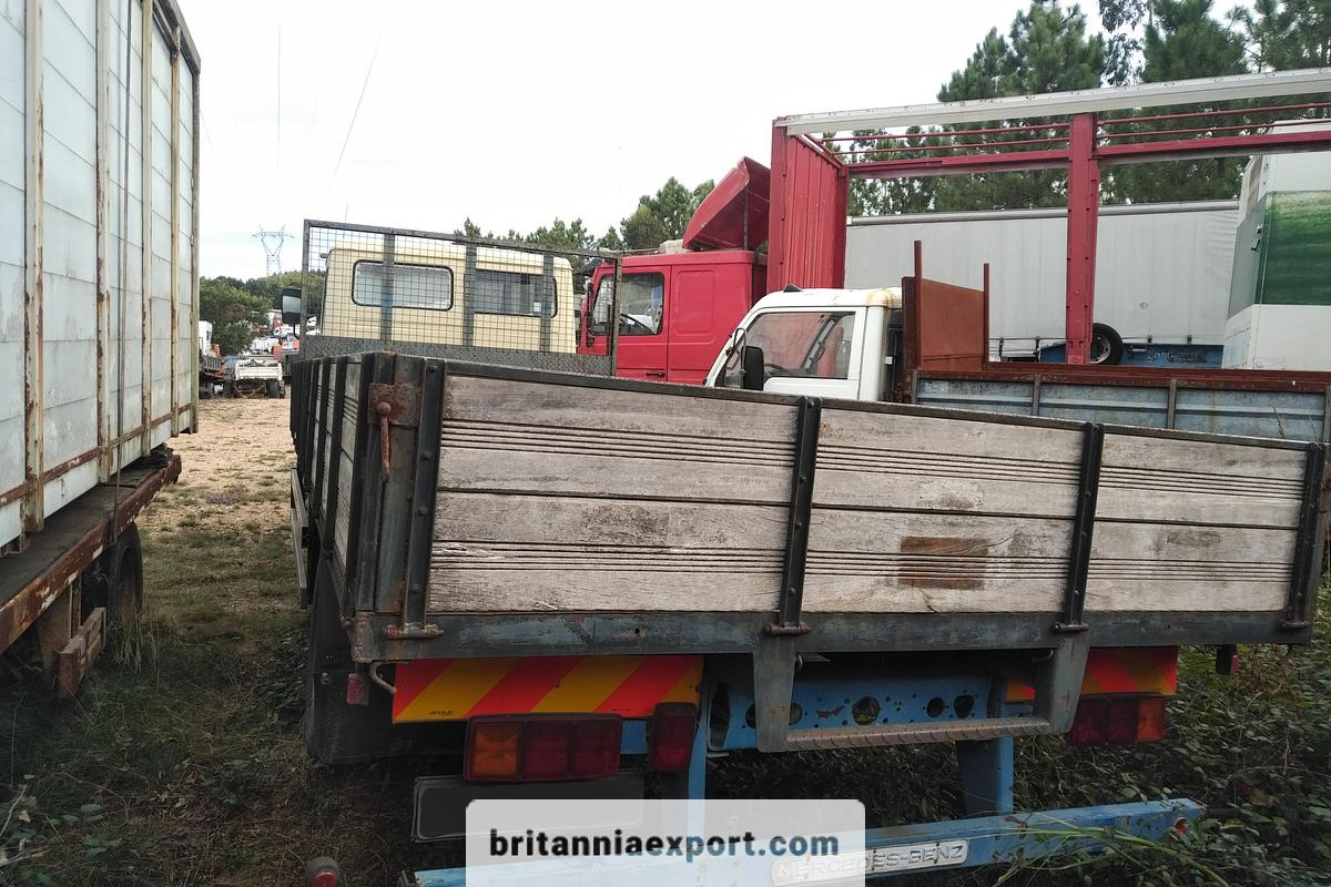 MERCEDES-BENZ 1314 | OM366 6 Cylinder | 4x2 6 Tyres | 13 Ton | On Springs - Грузовик бортовой/ Платформа: фото 5 MERCEDES-BENZ 1314 | OM366 6 Cylinder | 4x2 6 Tyres | 13 Ton | On Springs - Грузовик бортовой/ Платформа: фото 5