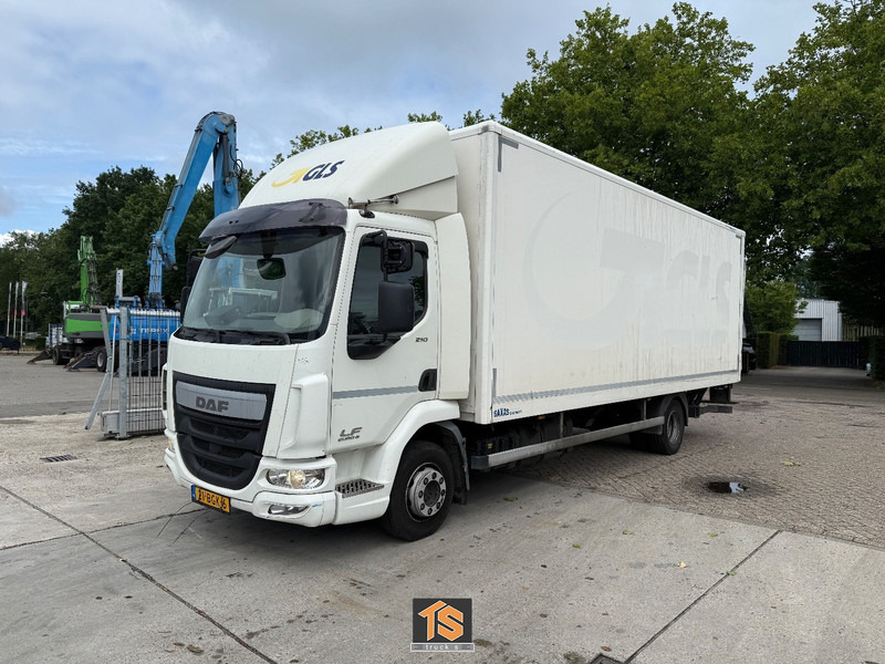 DAF LF 210 FA 12 TON - LADEBORDWAND - NL TOP TRUCK - Грузовик с закрытым кузовом: фото 1 DAF LF 210 FA 12 TON - LADEBORDWAND - NL TOP TRUCK - Грузовик с закрытым кузовом: фото 1