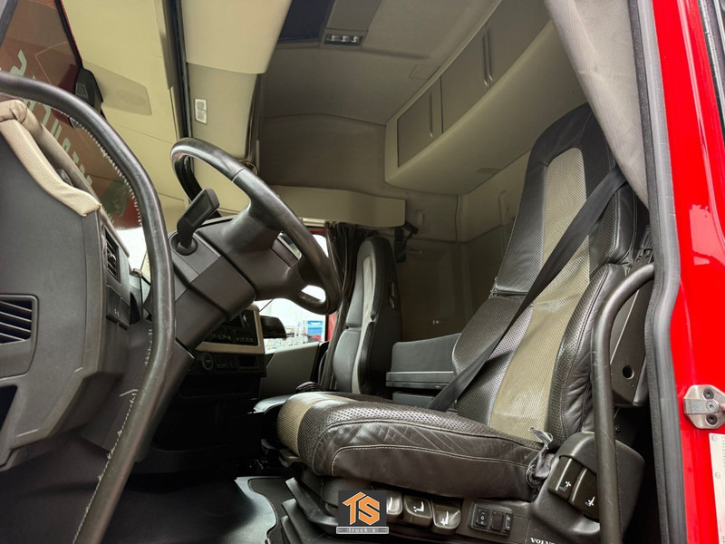 Volvo FH 540 SHOWTRUCK - APK/TUV 05/2026 - BELGIUM TRUCK - EURO 6D - TOP TOP TOP! - Тягач: фото 4 Volvo FH 540 SHOWTRUCK - APK/TUV 05/2026 - BELGIUM TRUCK - EURO 6D - TOP TOP TOP! - Тягач: фото 4
