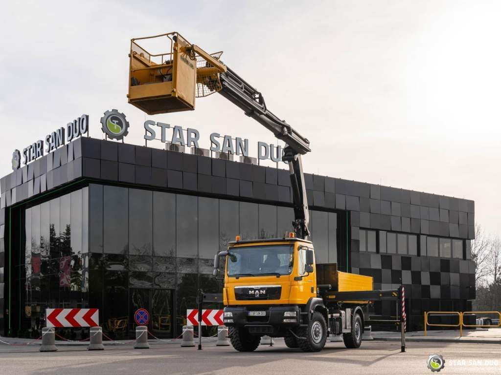 MAN TGM 18.340 4x4 PALFINGER PK 20002 CRANE BASKET MAN TGM 18.340 4x4 PALFINGER PK 20002 CRANE BASKET - Автоманипулятор, Грузовик бортовой/ Платформа: фото 3 MAN TGM 18.340 4x4 PALFINGER PK 20002 CRANE BASKET MAN TGM 18.340 4x4 PALFINGER PK 20002 CRANE BASKET - Автоманипулятор, Грузовик бортовой/ Платформа: фото 3