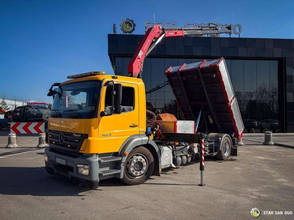 Mercedes-Benz AXOR 1824 4x2 HMF 975 HDS Crane Rotator Kipper Mercedes-Benz AXOR 1824 4x2 HMF 975 HDS Crane Rotator Kipper - Самосвал: фото 4 Mercedes-Benz AXOR 1824 4x2 HMF 975 HDS Crane Rotator Kipper Mercedes-Benz AXOR 1824 4x2 HMF 975 HDS Crane Rotator Kipper - Самосвал: фото 4