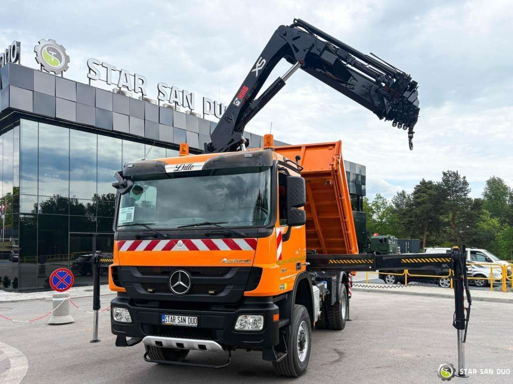 Mercedes-Benz Actros 1841 AK 4x4 Hiab 288E-7 Crane Kipper - Самосвал: фото 4 Mercedes-Benz Actros 1841 AK 4x4 Hiab 288E-7 Crane Kipper - Самосвал: фото 4