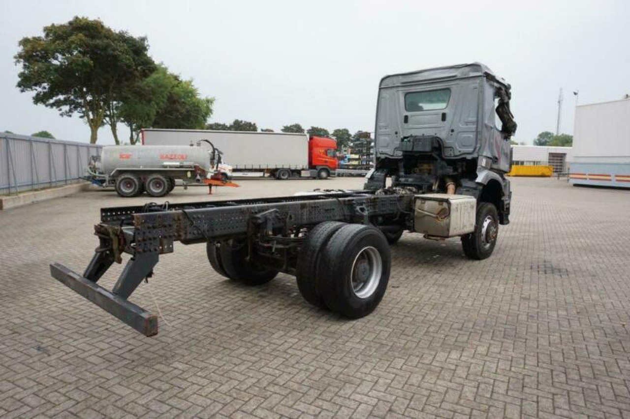 - Грузовик-шасси: фото 2 - Грузовик-шасси: фото 2