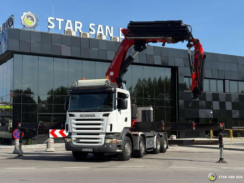 Scania R420 8x4 FASSI F1300 AXP Crane FLY JIB Euro 4 - Тягач: фото 3 Scania R420 8x4 FASSI F1300 AXP Crane FLY JIB Euro 4 - Тягач: фото 3