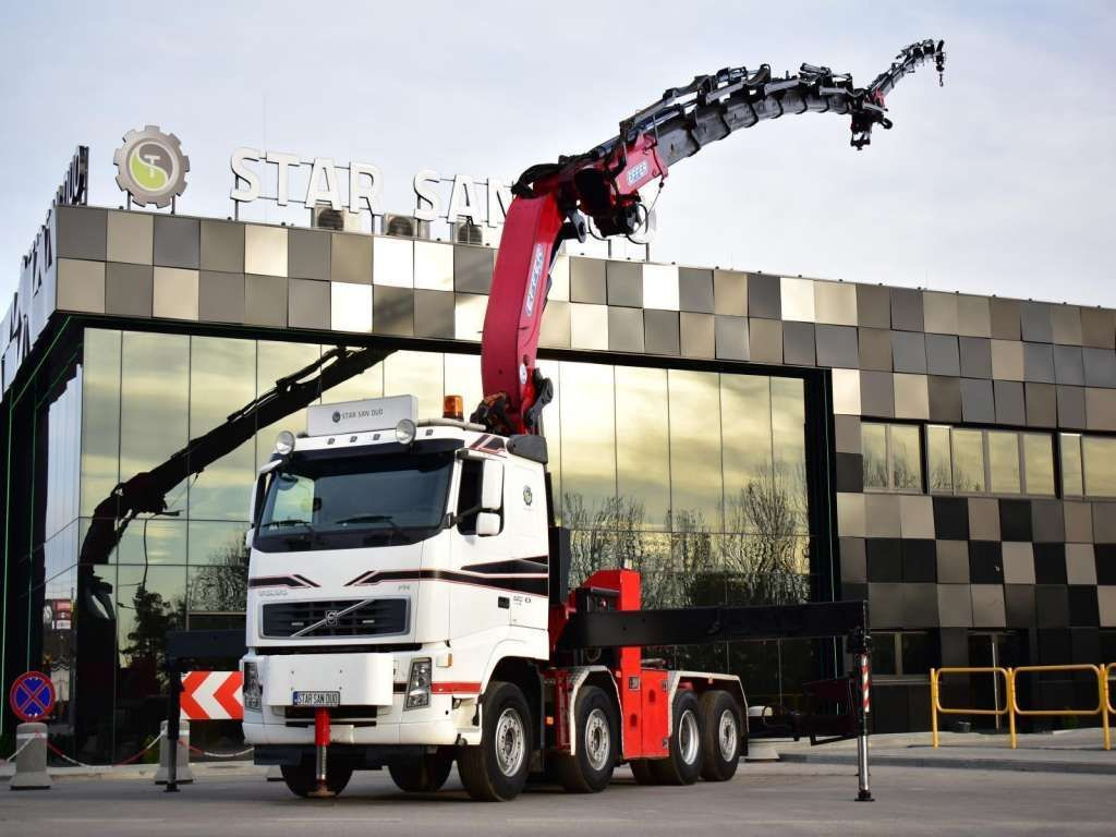 Новый Тягач Volvo  FH 520 8x2 EFFER 850 Fly Jib Winch 5th: фото 13
