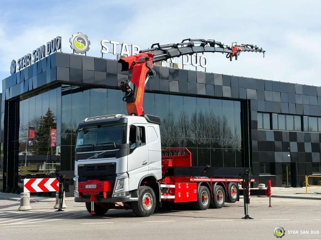 Volvo FH 500 8x4*4 PK65002 Fly JIB Crane 7456 h Winch - Автоманипулятор: фото 2 Volvo FH 500 8x4*4 PK65002 Fly JIB Crane 7456 h Winch - Автоманипулятор: фото 2