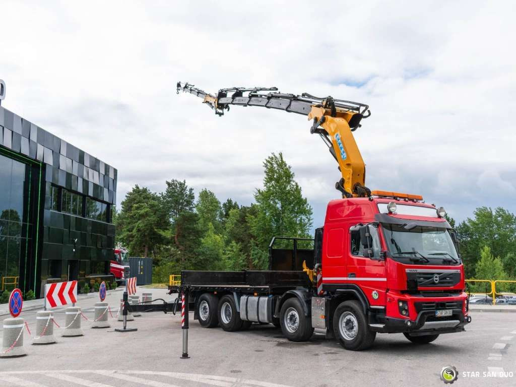 Volvo FMX 500 8x2 Effer 585 Fly Jib Winch Crane Kran Volvo FMX 500 8x2 Effer 585 Fly Jib Winch Crane Kran - Автоманипулятор, Грузовик бортовой/ Платформа: фото 3 Volvo FMX 500 8x2 Effer 585 Fly Jib Winch Crane Kran Volvo FMX 500 8x2 Effer 585 Fly Jib Winch Crane Kran - Автоманипулятор, Грузовик бортовой/ Платформа: фото 3