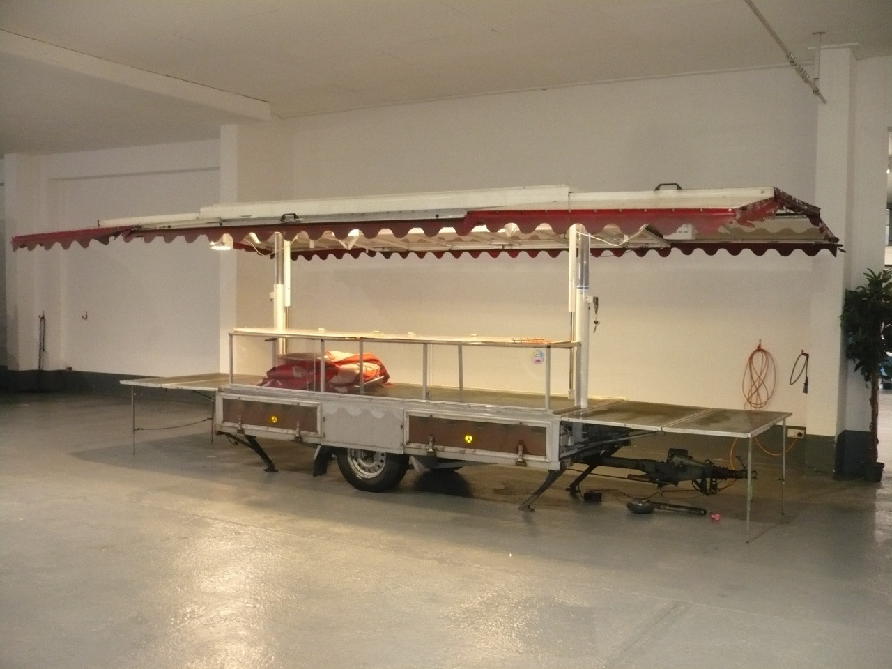 Verkaufsanhänger Alf - Торговый прицеп: фото 3 Verkaufsanhänger Alf - Торговый прицеп: фото 3